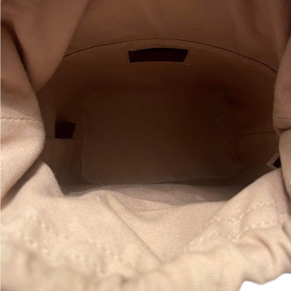 ~ Chloe Bucket Bag~ - Picture 5 of 5